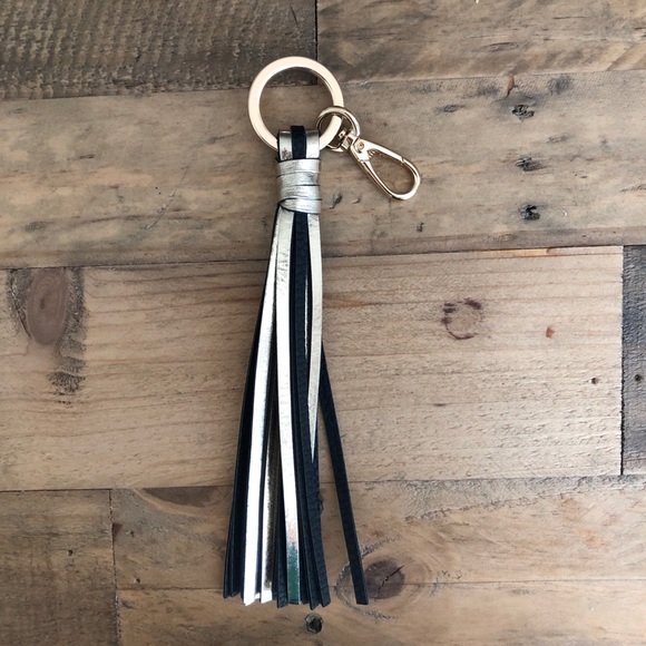 Magicsuit Tassel Key Chain - Picture 2 of 2